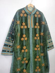 Abrigo Largo de Terciopelo con Bordado Floral, 100% Algodón, con Cierre de Cordón, Transpirable y Suave, Chaqueta Suzani - Product Image 4