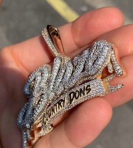 จี้ฮิปฮอปเพชรโมอิสซาไนต์ ดีไซน์ตัวอักษรชื่อ ตัวเรือนเงินแท้ 925 ทรงกลม ประดับเพชรแบบ Iced Out เกรด D VVS ผลิตตามสั่งสำหรับผู้ชายและผู้หญิง - Product Image 4