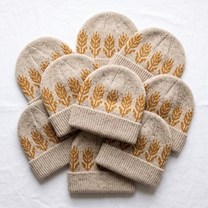 Bonnet tricoté topographique à bordure lignée, vert olive, style bonnet ajusté, vente en gros, directement de l'usine, couvre-chef - Product Image 5