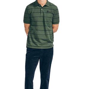 Polo décontracté pour homme avec confort amélioré et style minimaliste, idéal pour un usage quotidien - Product Image 2