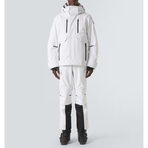 Veste de ski imperméable blanche pour homme 2026 avec capuche, poches zippées et logo sur la manche gauche, style sportif hivernal, coupe régulière longueur intégrale - Product Image 3