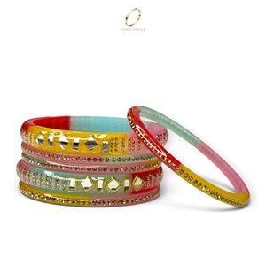 Ensemble de bracelets multicolores en acrylique de style cachemire pour femmes, bijoux traditionnels indiens pour mariage et fêtes - Product Image 3