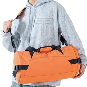 Bolsas de Entrenamiento de Fútbol y Cricket Personalizadas de la Mejor Calidad, con Correa Ajustable y Bolsillos, Bolsas Deportivas para Gimnasio y Fitness en Venta - Product Image 6