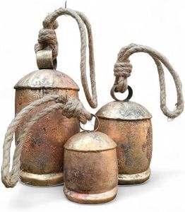 Ensemble de clochettes en métal au design moderne, 3 harmonies, pour arbre de Noël, écologique, fait main, haute qualité, décoration rustique pour la maison, personnalisable - Product Image 1