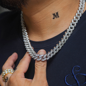 สร้อยคอแบบ Cuban Link ชุบทอง 14k พรีเมียมสำหรับผู้ชาย ประดับเพชรทรงเหลี่ยมเจียระไนแบบ Brilliant Cut ระยิบระยับ สวยงามทันสมัย - Product Image 3