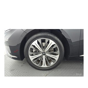 Kia K8 3.5 Essence 2WD avec boîte automatique, 51 386 km, conduite à gauche, modèle 2022 - Product Image 5