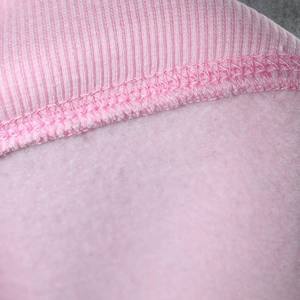 Pull à col montant oversize en coton épais pour femme, rose, personnalisable, fabricant et fournisseur OEM ODM - Product Image 6