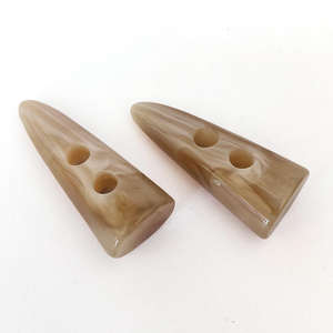 Boutons à bascule en corne naturelle à double trou, design unique, le meilleur choix (lot de six), imperméables, modernes pour meubles - TIMELESS CRAFT - Product Image 1