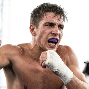 Protège-dents convertible avec et sans sangle pour la boxe et le MMA - Product Image 4