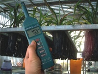 Termómetro Digital CENTER con Pantalla LCD Dual, Resolución de 0.1°C, Clasificación IP40, 1 Año de Garantía, Personalización OEM/ODM
