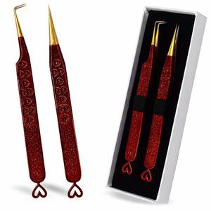 Pinzas para Pestañas con Diseño de Corazón Rojo y Puntas Doradas, Herramienta Metálica de Precisión - Product Image 6