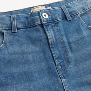 Pantalon en denim coupe droite, tissu doux et respirant, coupe moderne, coutures de haute qualité et toucher vintage. - Product Image 6