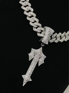Pendentif Flèche Iced Out en Argent 925 Plaqué Rhodium avec Moissanite Ronde Taille Brillant Micro Pavé, Bijou Hip Hop Bling pour Rappeur - Product Image 5