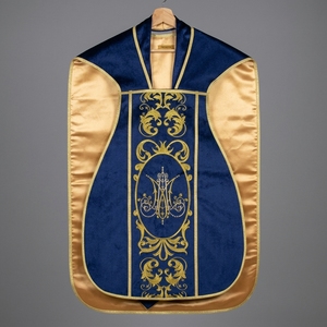 Casulla Romana de Terciopelo Azul Rey de Lujo, Bordada a Mano con Hilos de Oro, Vestimenta Eclesiástica Católica para Sacerdote, Conjunto de Túnica para Misa Mariana - Product Image 1