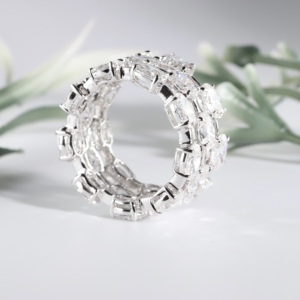 Anillo de Eternidad de Lujo Vintage con Tres Hileras de Diamantes Ovalados Cultivados en Laboratorio, Anillos de Boda Anchos de Oro Blanco para Mujer, Regalo de Compromiso - Product Image 2