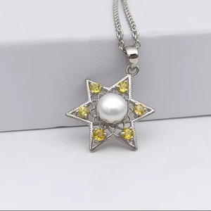 Colgante de Estrella con Perla de Zafiro, Plata de Ley 925, Joyería Hecha a Mano con Piedras Preciosas Naturales, Elegante Regalo para Mujer - Product Image 1