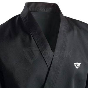 Uniforme de Karate Profesional para Artes Marciales, Material Duradero de Alta Calidad - Product Image 4