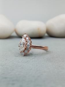 Unisex 2.5ct Marquise Cut 14k Rose Gold Solid Gold VVS/VS EF Classic Prong Setting Solitaire Diamond Party Anniversary - Product Image 3