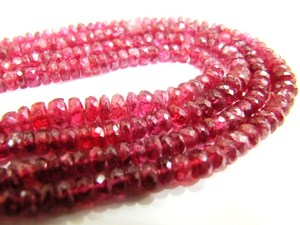Perles de pierre naturelles en rubis rouge, facettées en rondelles, de 3,5 à 4,5 mm, non traitées, rares, 8 pouces - Product Image 4