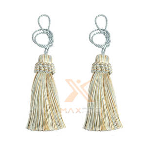 Nuevo Estilo, Borlas de Hilo Metálico Sostenibles en Venta en Línea, Borlas de Hilo Metálico de la Mejor Calidad con el Último Diseño - Product Image 4