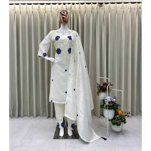 Hermoso Salwar Kameez de Algodón para Fiestas, Talla XL, Incluye Top, Pantalón y Dupatta - Product Image 1