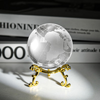 Globe terrestre de 60 mm, boule de cristal en verre, presse-papier, boule de méditation de guérison avec support doré pour cadeau créatif