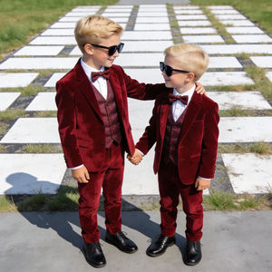 Costume formel en velours rouge pour garçons, ensemble 3 pièces – Tenue de luxe pour mariage et fête pour enfants - Product Image 1