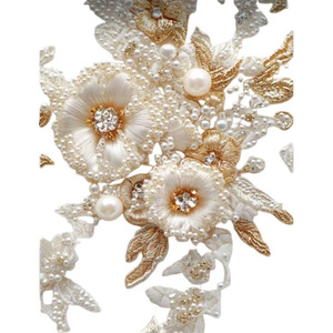 Motifs floraux en feutre non tissé avec des paillettes en forme de feuilles, faits à la main, pour textiles de maison - Product Image 6