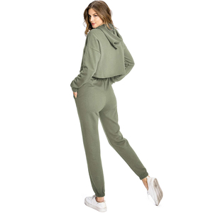 Olive Green Color Pullover Long Sleeves Women's Cropped Tracksuits Breathable Quick Dry Ladies Winter Wear Hoodie Trouser Sets - Product Image 2