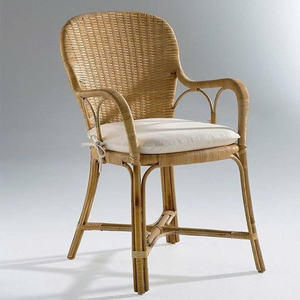 Chaise de salle à manger en rotin naturel de haute qualité, fabriquée à la main pour la cuisine, la salle ou le jardin, OEM acceptable, variété de couleurs, usine au Vietnam - Product Image 2