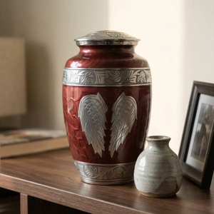 green aluminium urn <b>vase</b> <b>red</b> aluminium urn <b>vase</b> colored aluminium urn <b>vase</b> dual tone aluminium urn <b>vase</b> - Product Image 1