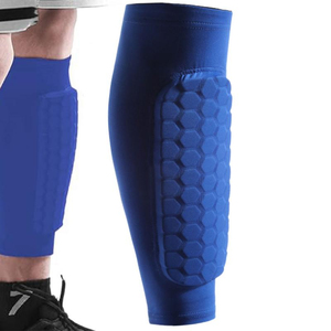 Manchon de compression bleu pour mollet avec rembourrage alvéolé pour la protection sportive, unisexe adulte, léger, protège-jambe - Product Image 1