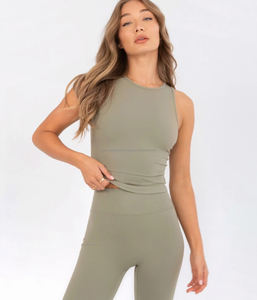 Débardeur pour femme, vêtements de yoga à prix bas, matière spandex, disponible dans toutes les couleurs et modèles - Product Image 5