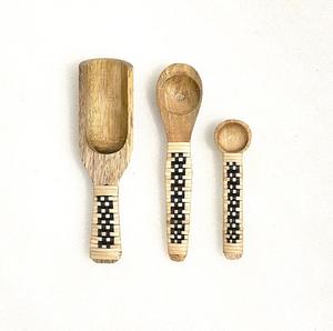 New Arrival Metal Dishwasher Safe Nested <b>Measuring</b> <b>Spoons</b> Set With Enamel Blue Heat Resistant <b>Measuring</b> <b>Spoons</b> Set Kitchenware - Product Image 3