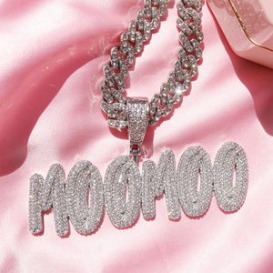 Colgante de Letra con Moissanita de Corte Redondo Estilo Hip Hop, Chapado en Plata de Ley 925, Unisex, para Uso Diario - Product Image 1