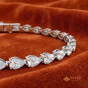 Bracelet en argent avec moissanite, bracelet à maillons fins, bijoux de mode, bracelet tennis pour femme, accessoire élégant et moderne - Product Image 4