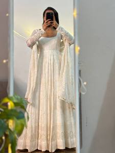 HENIXA CREATION Conjunto de Vestido Anarkali con Pantalón y Dupatta, de Georgette con Bordado de Lentejuelas, Ajustado, de Buena Calidad, para Festivales, Nueva Llegada - Product Image 3