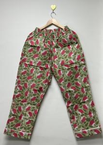 Conjunto de Pijama de Algodón para Mujer con Estampado Floral de Verano, Hecho a Mano, Ecológico, de Secado Rápido y Cómodo, con Bolsa a Juego - Product Image 5