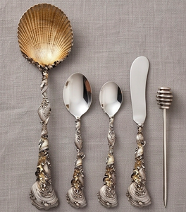 Ensemble de cuillères à salade vintage en argent plaqué, design coquillage, manche long, finition miroir, couverts créatifs en métal, vaisselle de mariage - Product Image 1