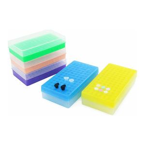 Support pour micro-tubes en polypropylène à 96 trous avec couvercle pour le stockage en laboratoire - Product Image 1