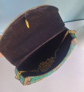 Quality Handicrafts 2026 Hot Selling Women Summer Beach Mosaic Metal Round Hand Handbag <b>Clutch</b> ladies Purse Wholesale Price - Product Image 4