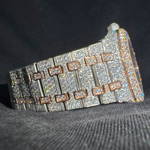 Reloj de Cuarzo Personalizado al por Mayor para Hombre y Mujer, 41 mm, 36 mm, con Cristal de Acero Inoxidable y Moissanita VVS, Estilo Antiguo, Resistente al Agua, para EE. UU. y Reino Unido - Product Image 1