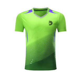 Tenue de tennis pour homme adulte, personnalisable, respirante, 100% polyester, de haute qualité, en vente - Product Image 2