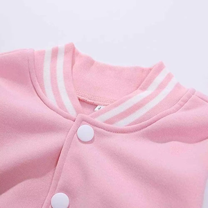 เสื้อแจ็คเก็ตวาร์ซิตี้ผู้ชายสีชมพูขาวแบบลำลองสำหรับฤดูหนาว ถักนิตติ้งแบบกลับด้านได้ ติดกระดุมด้านหน้า  รับสกรีนโลโก้ - Product Image 2