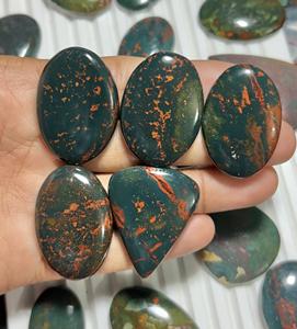 Lote de Gemas Sueltas de Heliotropita Natural, Cabujones de Heliotropita de Forma Libre para la Creación de Collares, Cabujones de Formas Mixtas de ASHU GEMS - Product Image 1