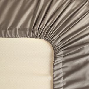 Juego de Sábanas Ajustables de Microfibra de 300 Hilos con Funda de Almohada, Estilo Clásico, Uso en Todas las Estaciones, Agradable para la Piel, Ecológico, Transpirable y Duradero - Product Image 2