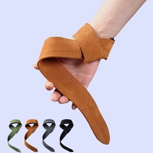 สายรัดข้อมือหนังนีโอพรีนปรับระดับได้แบบขายส่ง ปิดด้วยสายรัด ป้องกันลม ระบายอากาศได้ดี เป็นมิตรกับสิ่งแวดล้อม เหมาะสำหรับยกน้ำหนักและเสริมสร้างความแข็งแรง - Product Image 2