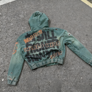 Sudadera con capucha deportiva Nesta, fabricada con tejido de algodón de 500 g/m², estilo oversize unisex, con cremallera, lavado ácido, estampado de tinta blanca y pedrería. - Product Image 2