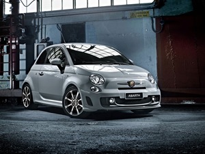 Abarth 595 Estilo Modificado, Motor Turbo, Hatchback Deportivo, Escape Mejorado, Llantas de Aleación, Agresivo para Compactos, ODM Plástico - Product Image 6