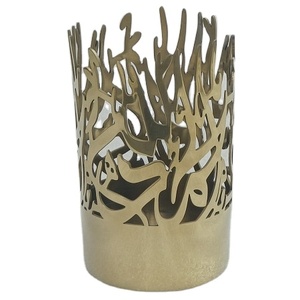Bougeoirs islamiques Design impressionnant pour la maison, l'hôtel, le Restaurant, le bureau, photophore, décor de table en métal de couleur dorée - Product Image 1